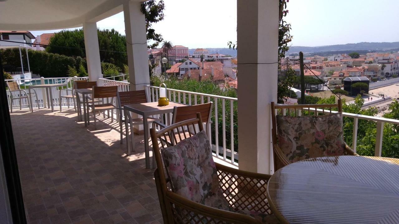 Vistalmar São Martinho Acomodação com café da manhã São Martinho do Porto Exterior foto